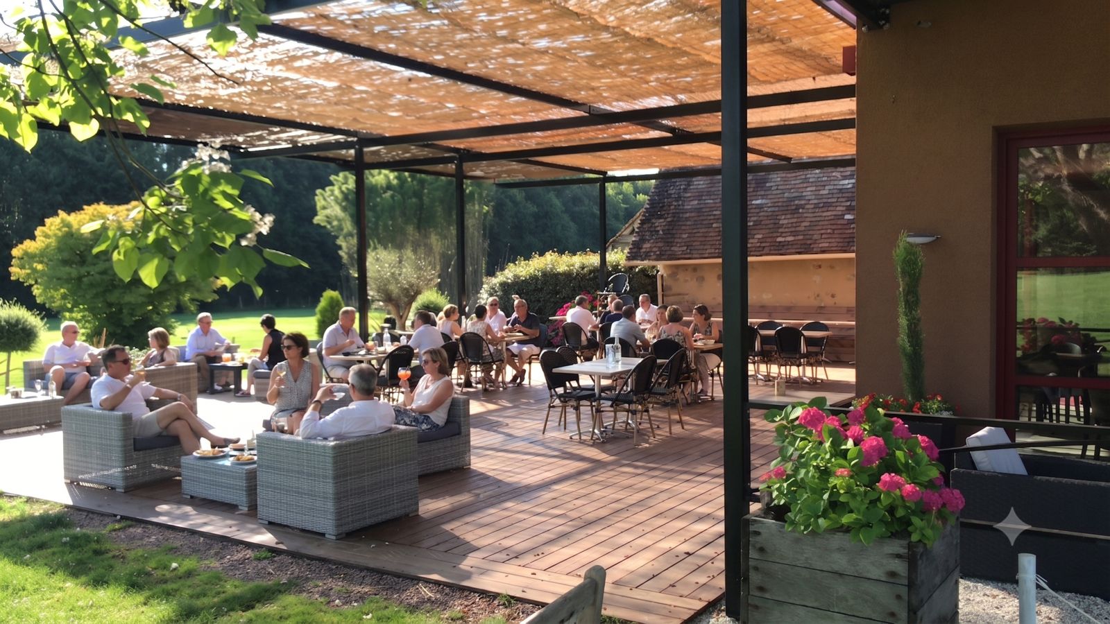 Terrasse de La Table de Sargé avec vue sur le parcours du Mans Golf Club